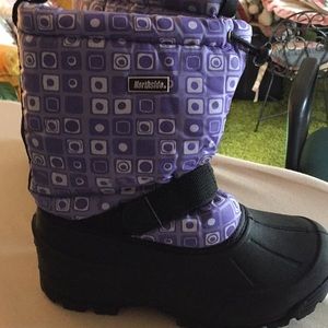 North side snow boots for girls